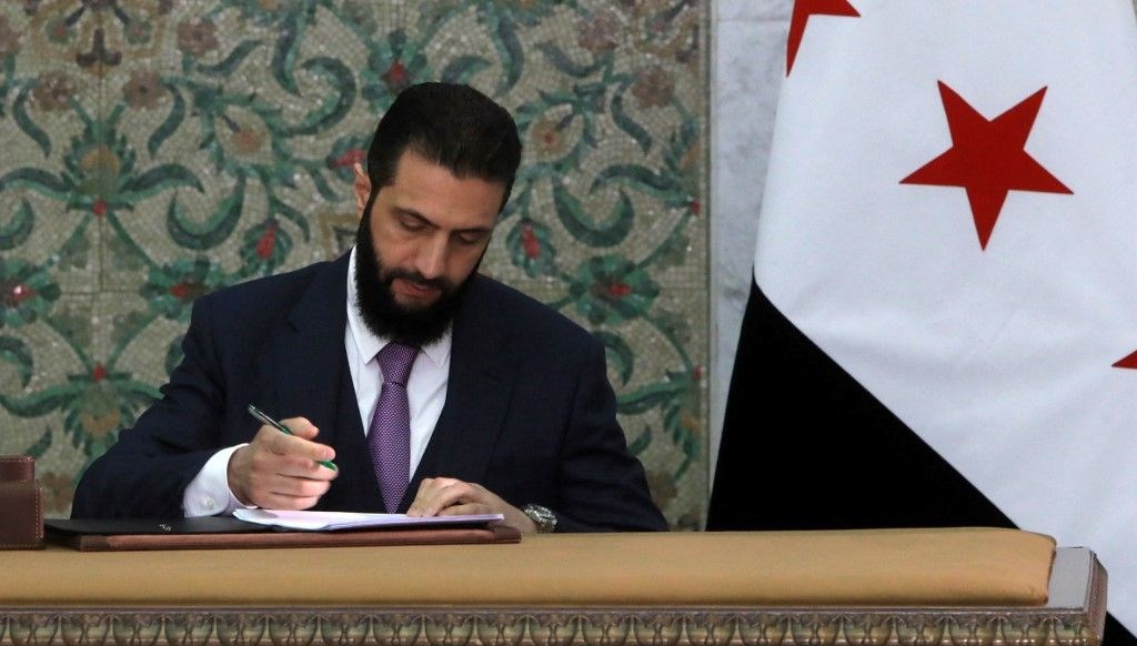 ahmed saranin ilk sinavi suriyede esad sonrasi secim gunu Us4HlCqM