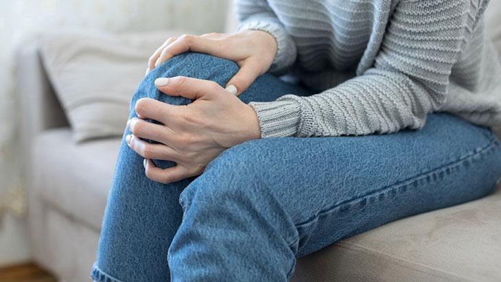 dizinizdeki agrilar adim atmayi bile onluyorsa dikkat sebebi ekleminizdeki kireclenme olabilir w29XFwQ6