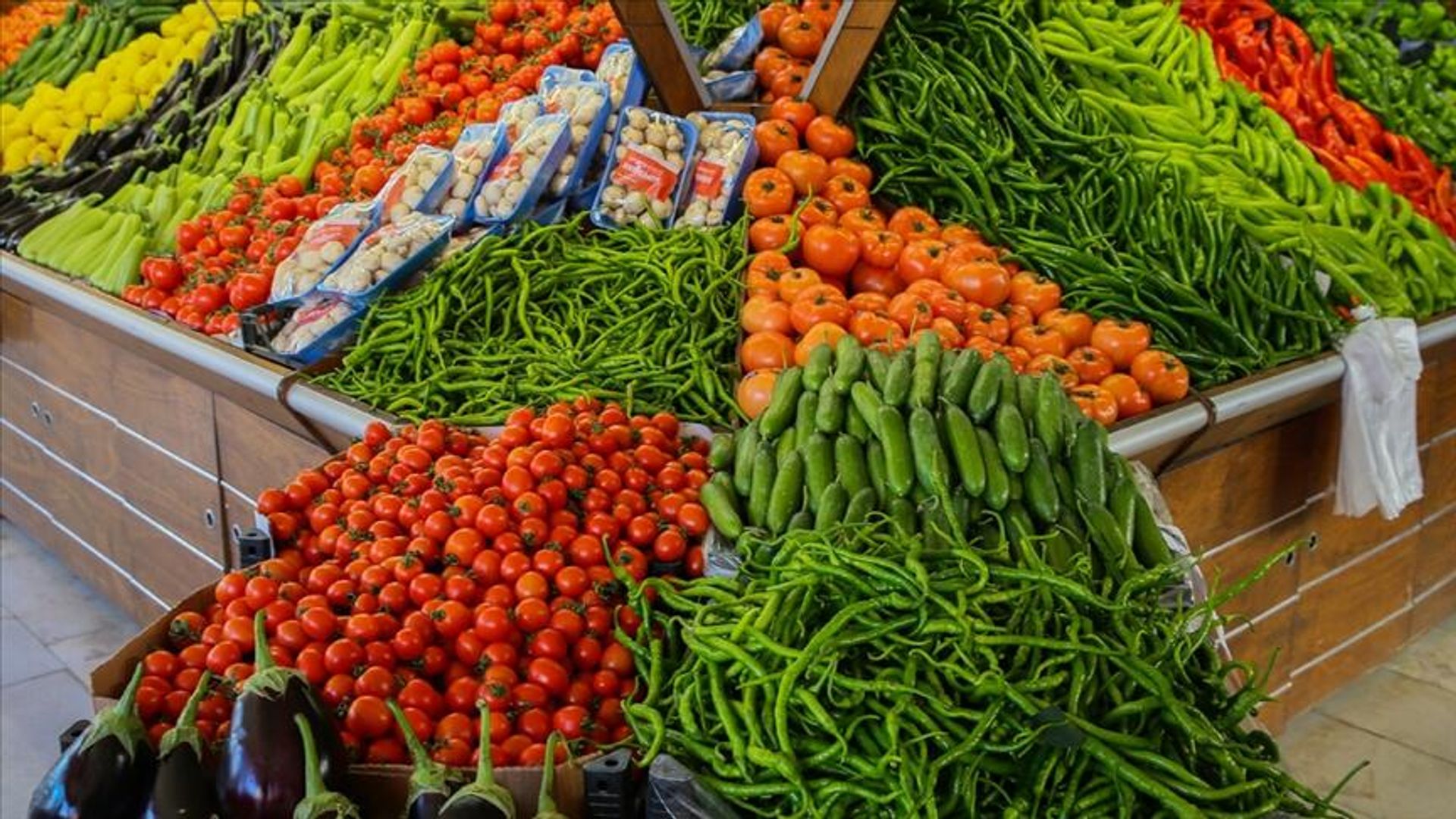 Ekim ayındaki fiyat artışı rekoru: Üretici ve market arasındaki fark yüzde 999’u geçti